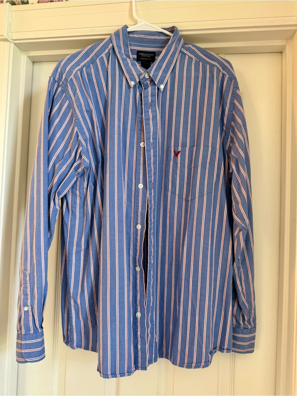 American Eagle Blue and Red Striped Button-Down long-sleeved MENS Shirt XL